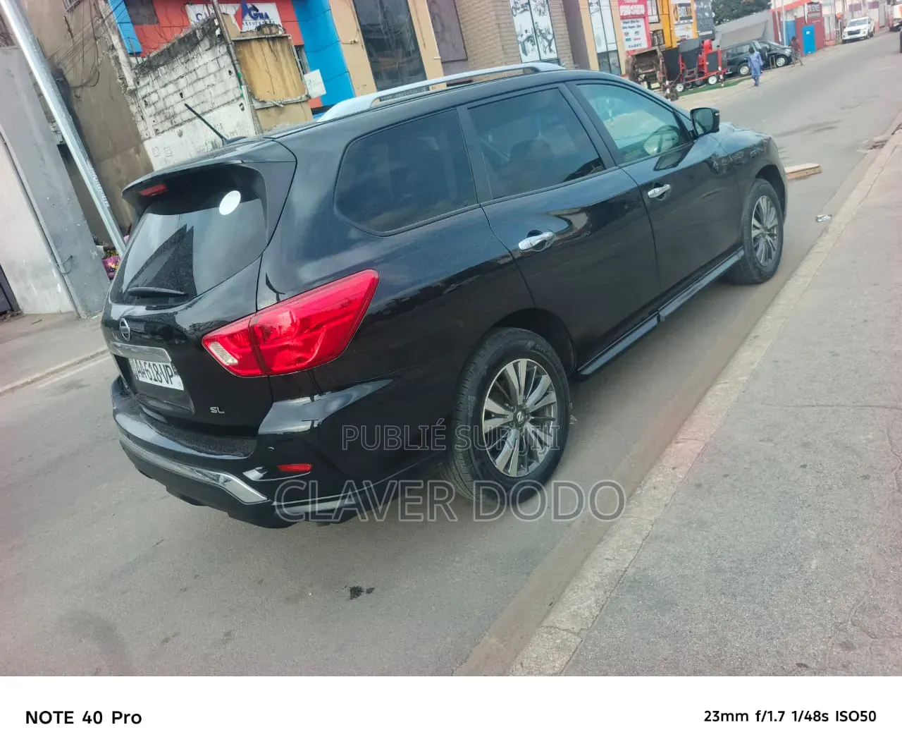 Nissan Pathfinder S 2018 Noir