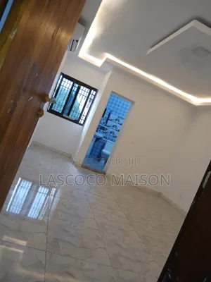 2chbre Appartement dans Lascoco Maison, Cocody à Louer