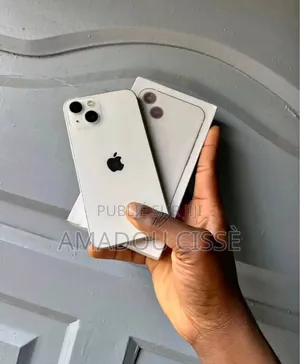 Nouveau Apple iPhone 13 256 GB Blanc