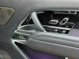 Toyota Land Cruiser 2020 Noir