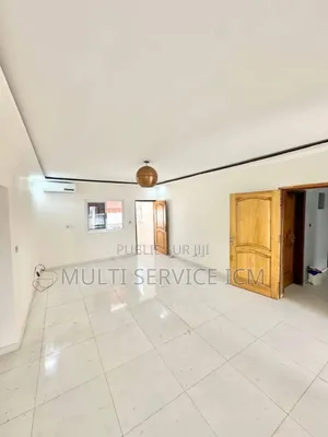 2chbre Appartement dans Ismael Coulibaly, Cocody à Vendre