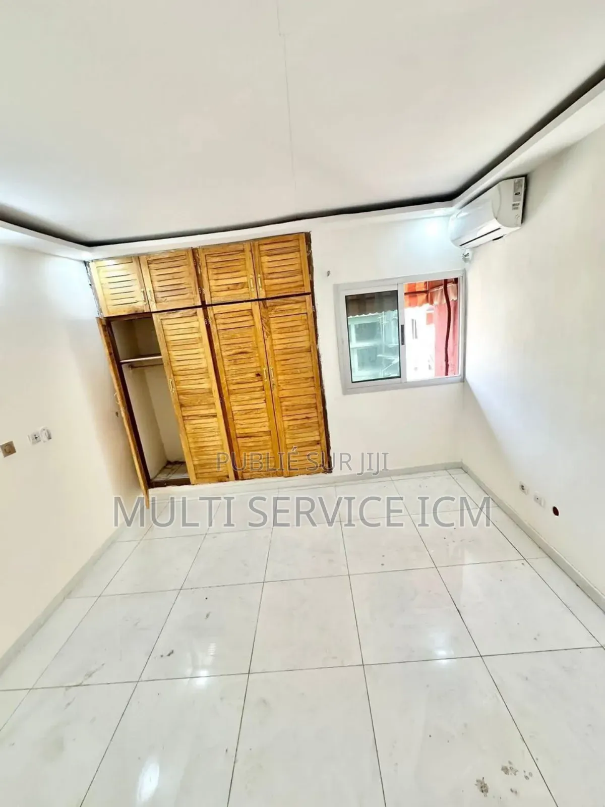 2chbre Appartement dans Ismael Coulibaly, Cocody à Vendre