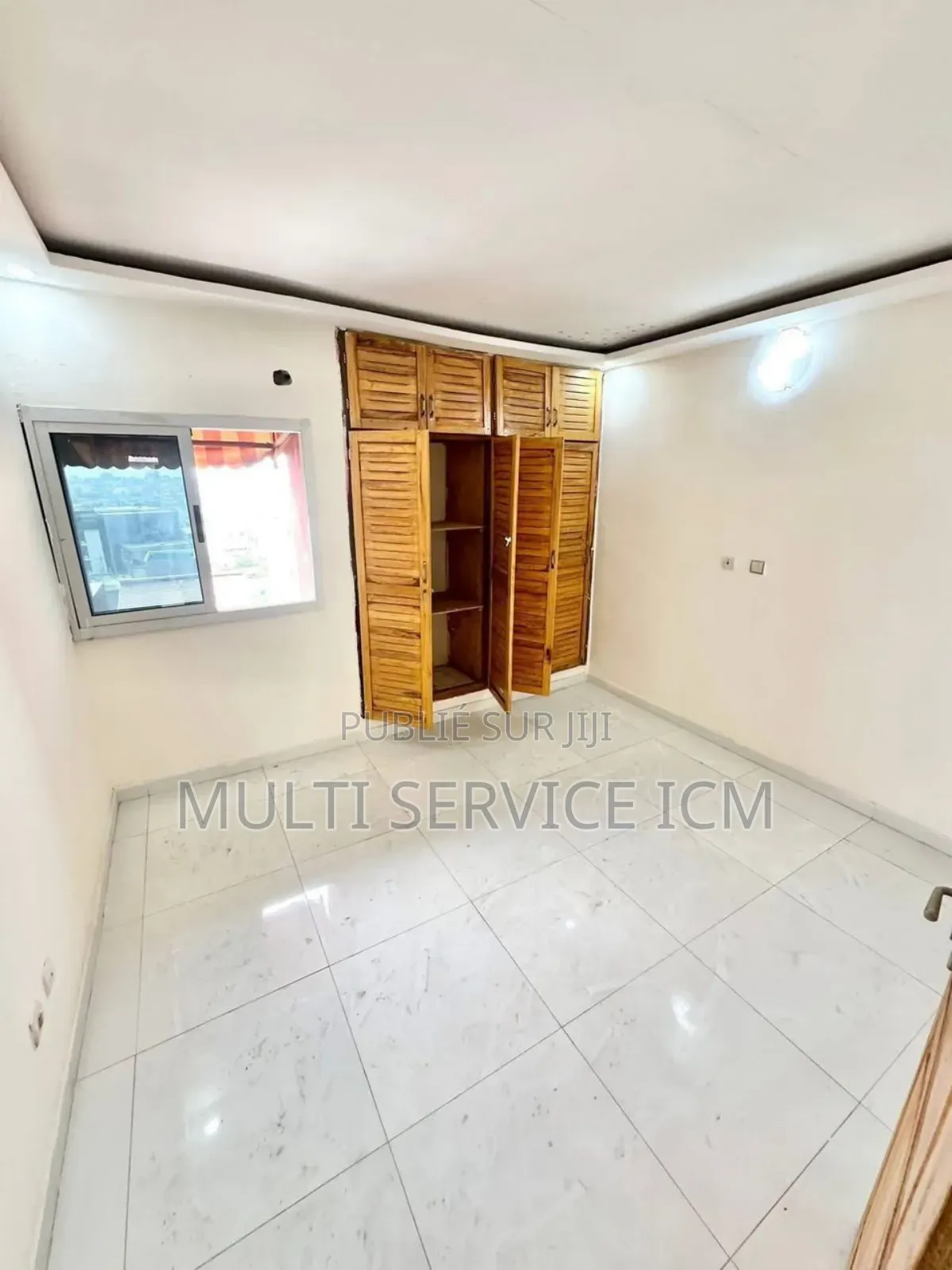 2chbre Appartement dans Ismael Coulibaly, Cocody à Vendre