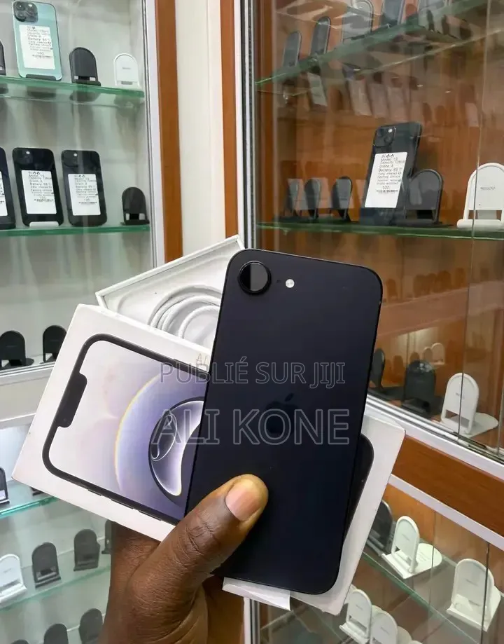 Apple iPhone 17e 256 GB Noir