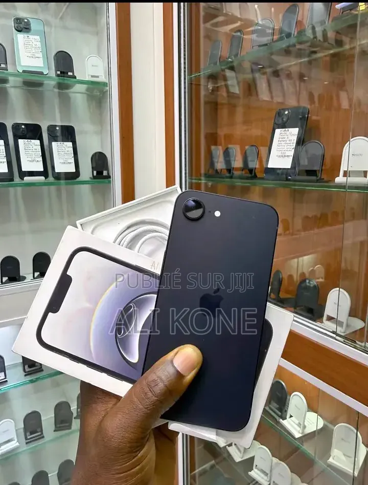 Apple iPhone 17e 256 GB Noir