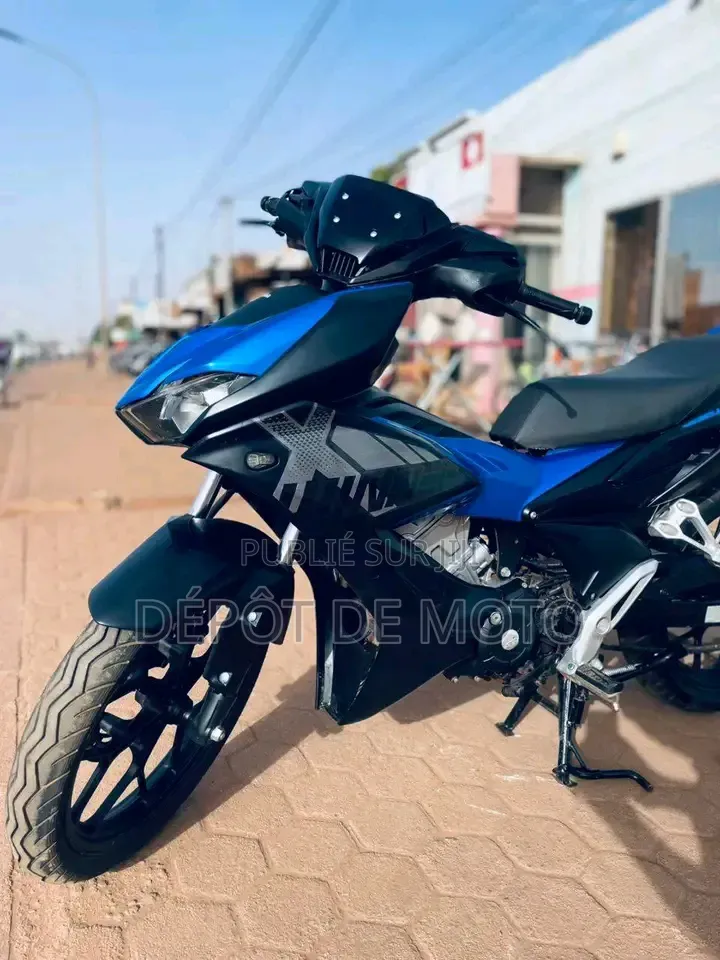Nouveau Honda Autre 2025 Bleu