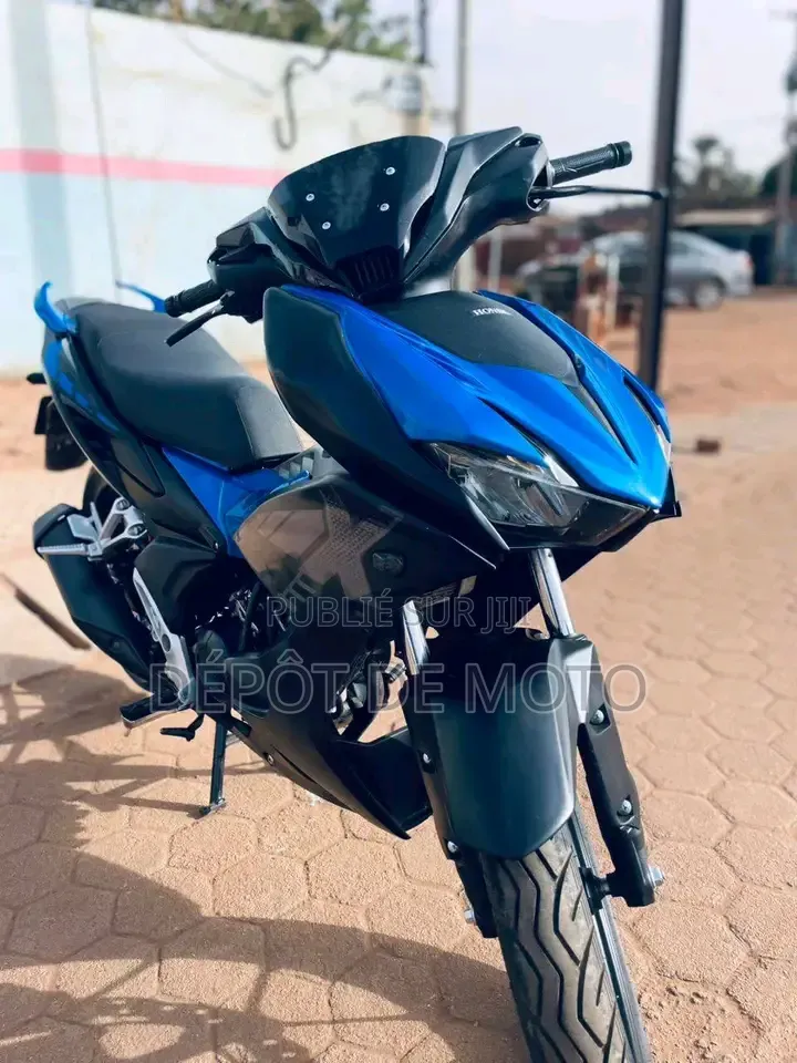Nouveau Honda Autre 2025 Bleu