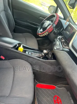 Toyota C-HR 2019 Gris