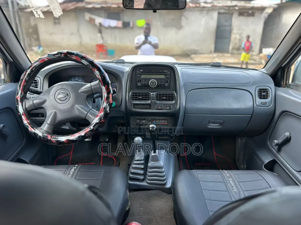 Nissan Hardbody 2014 Blanc