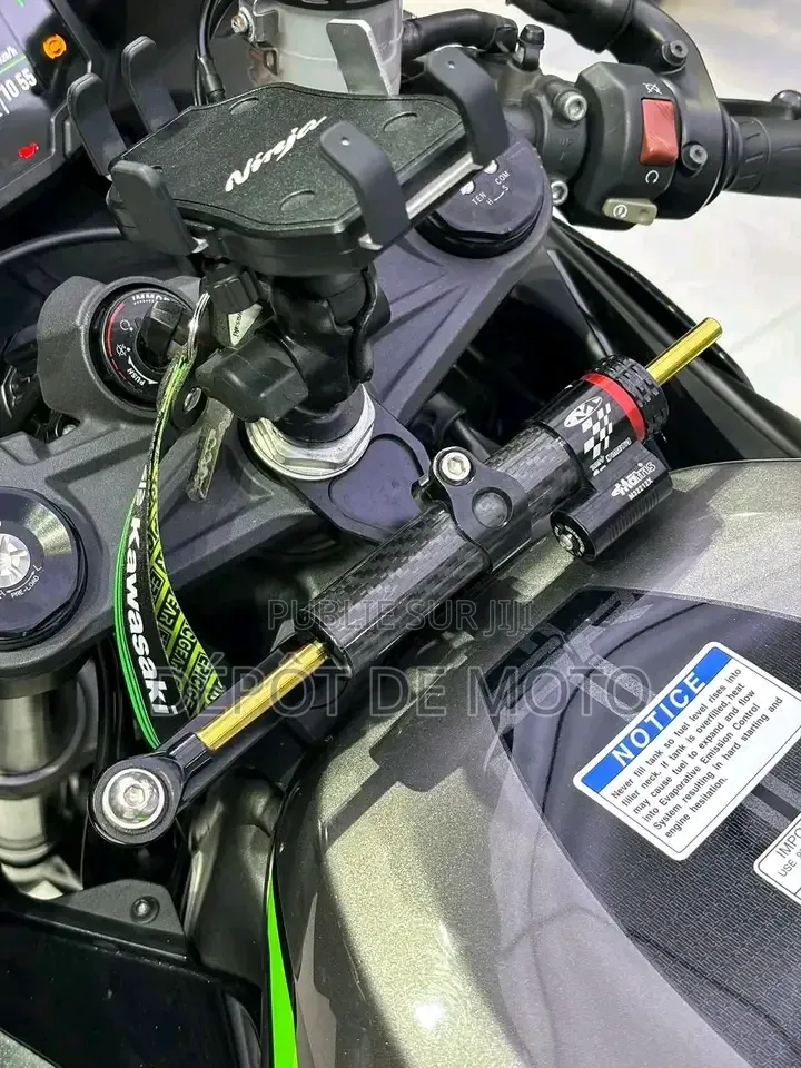 Nouveau Kawasaki Ninja ZX6R 2024 Noir