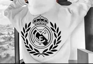 Pull-Over Original À Bon Prix