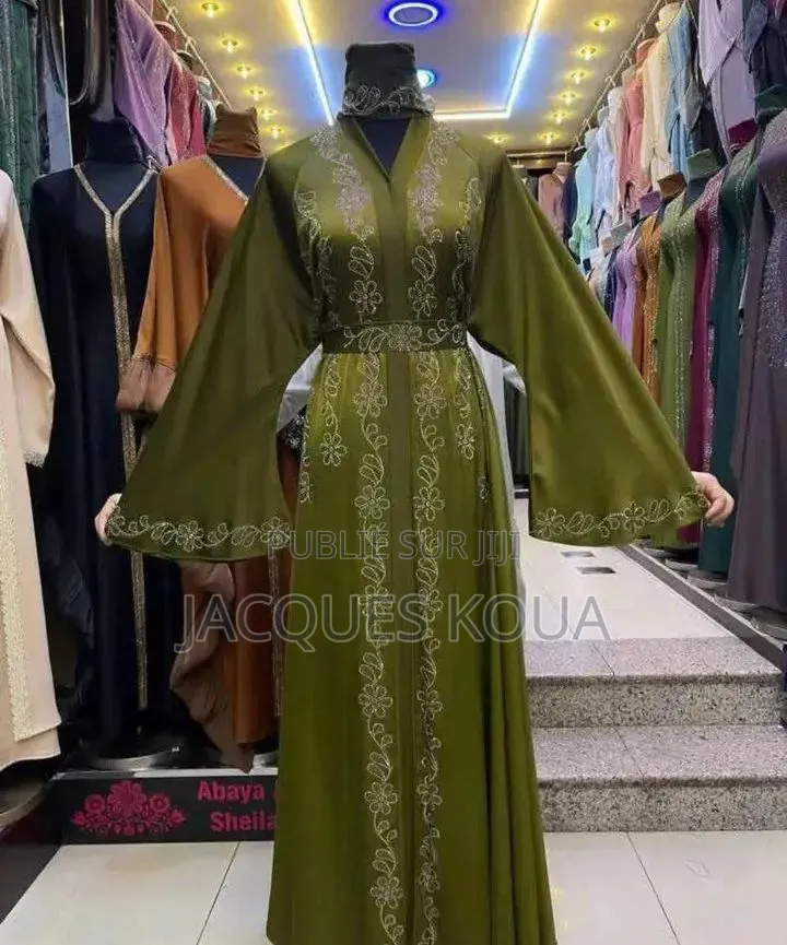 Robe De Bonne Qualité