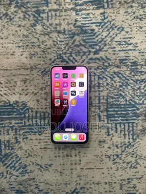 Nouveau Apple iPhone 13 128 GB Blanc