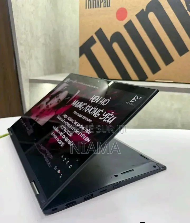 Nouveau Lenovo Yoga 260 16GB Intel Core i5 SSD 512GB