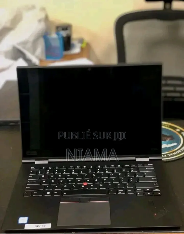 Nouveau Lenovo ThinkPad X1 Yoga 8GB Intel Core i5 SSD 256GB