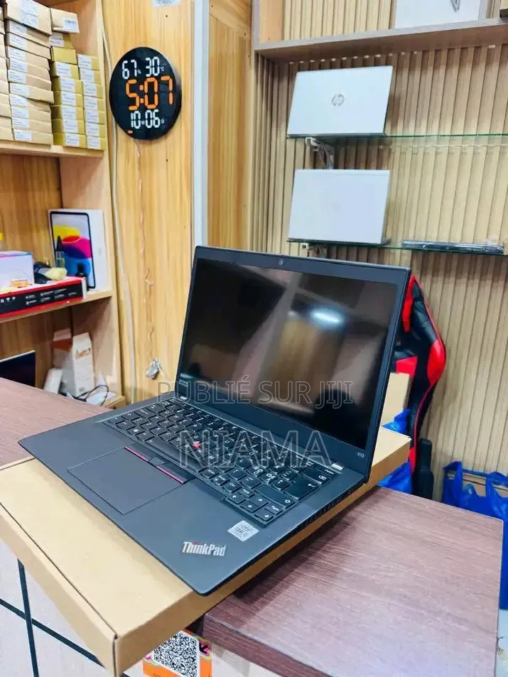 Nouveau Lenovo ThinkPad L13 Yoga 16GB Intel Core i5 SSD 256GB