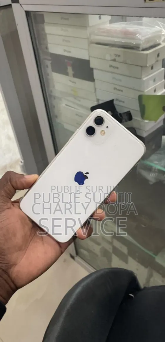 Nouveau Apple iPhone 11 64 GB Blanc