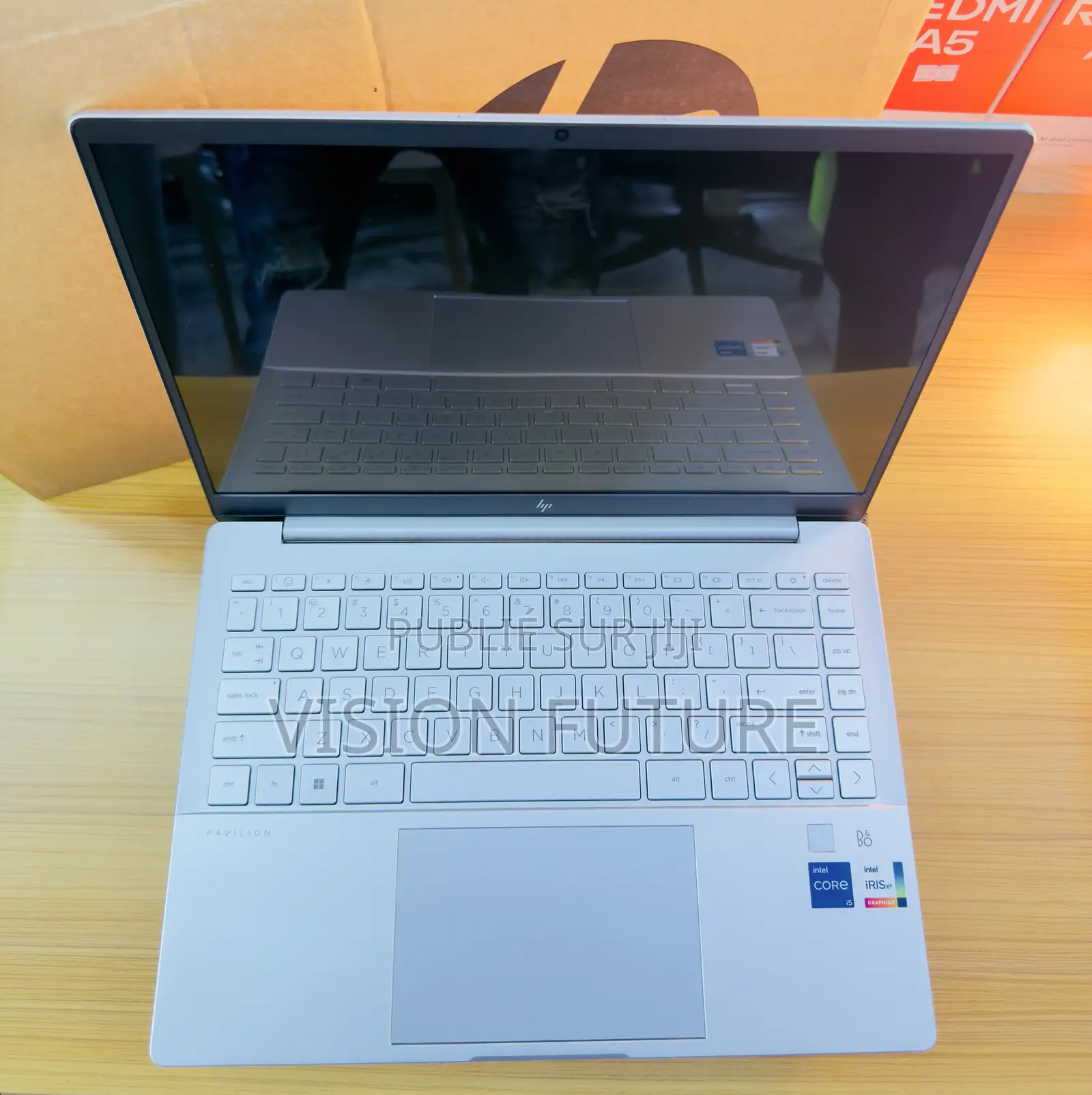 Nouveau HP Pavilion 14-ce3064st 16GB Intel Core i5 SSD 512GB