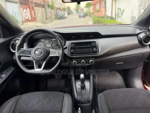 Nissan Kicks 2019 Bordeaux