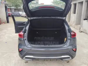 Kia Ceed 2023 Gris
