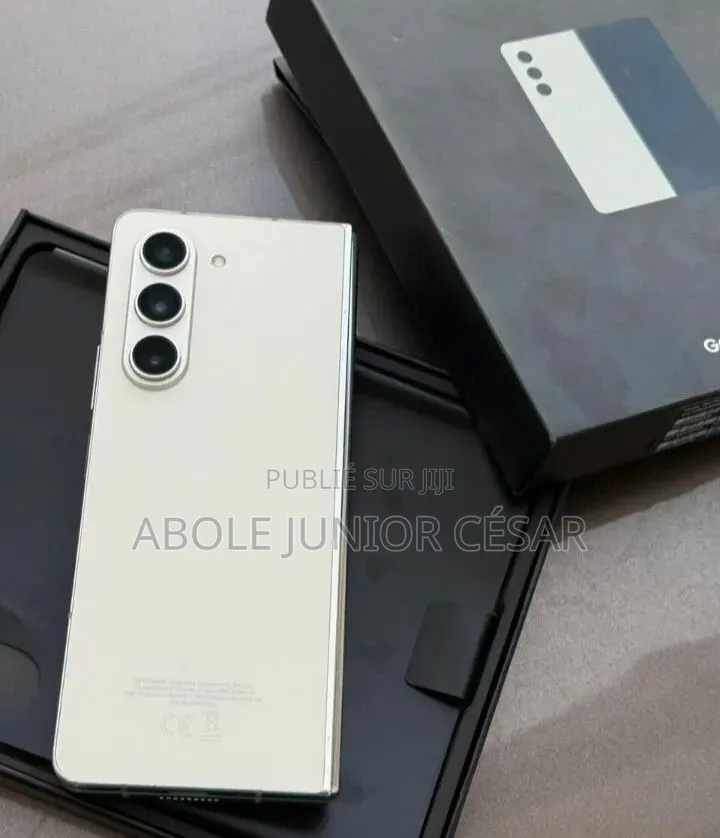 Nouveau Samsung Galaxy Z Fold 5 512 GB Blanc