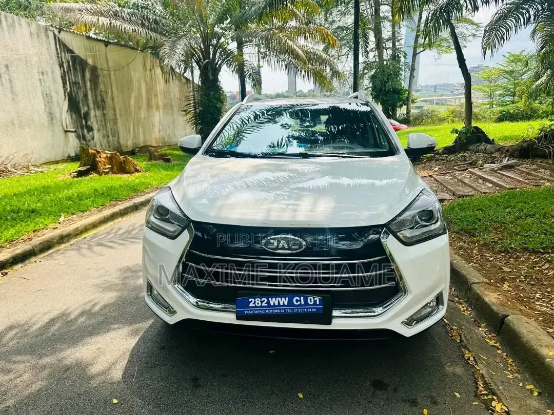 Nouveau JAC JS2 2025 Blanc