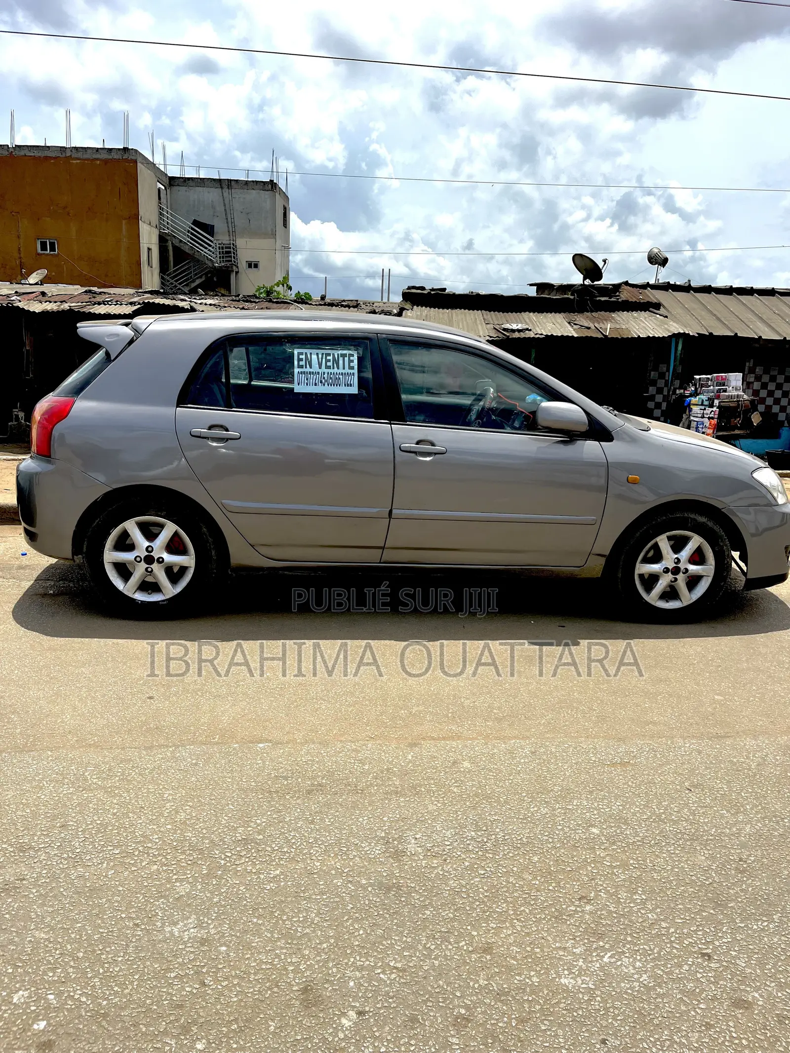 Toyota Corolla 1.4 2004 Gris