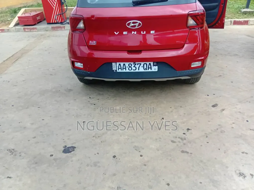 Hyundai Venue 2020 Rouge