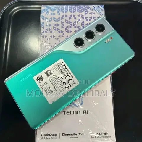 Nouveau Tecno Camon 40 256 GB Bleu