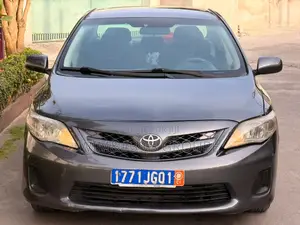 Toyota Corolla 2012 Gris