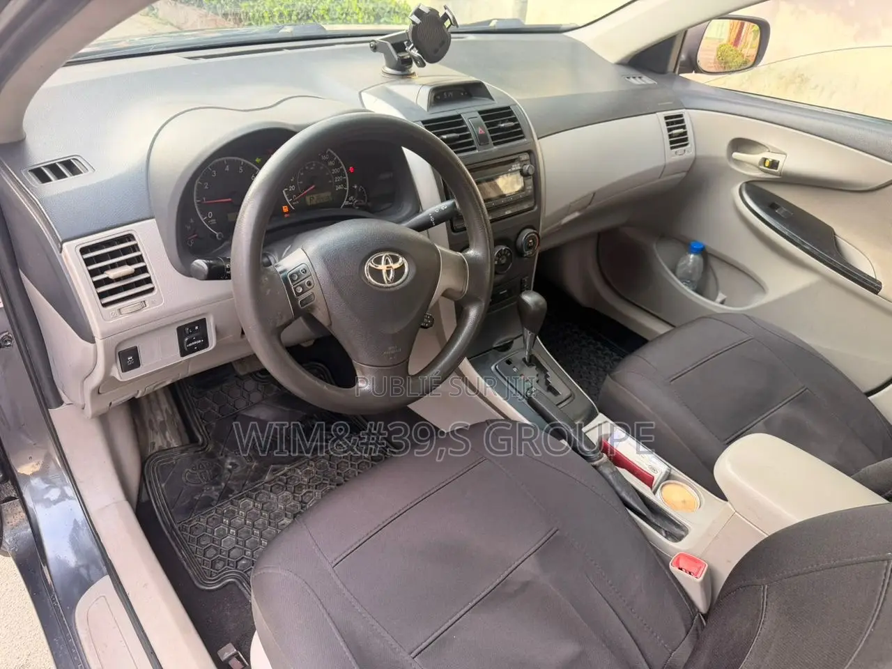 Toyota Corolla 2012 Gris