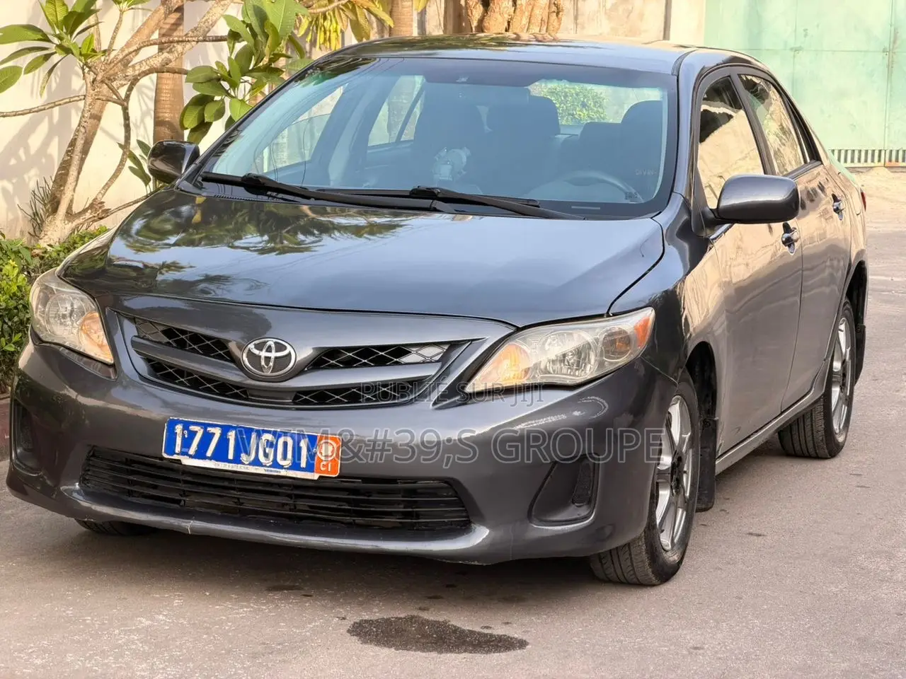 Toyota Corolla 2012 Gris