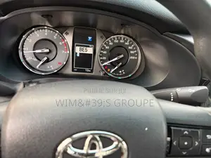 Nouveau Toyota Hilux 2025 Noir