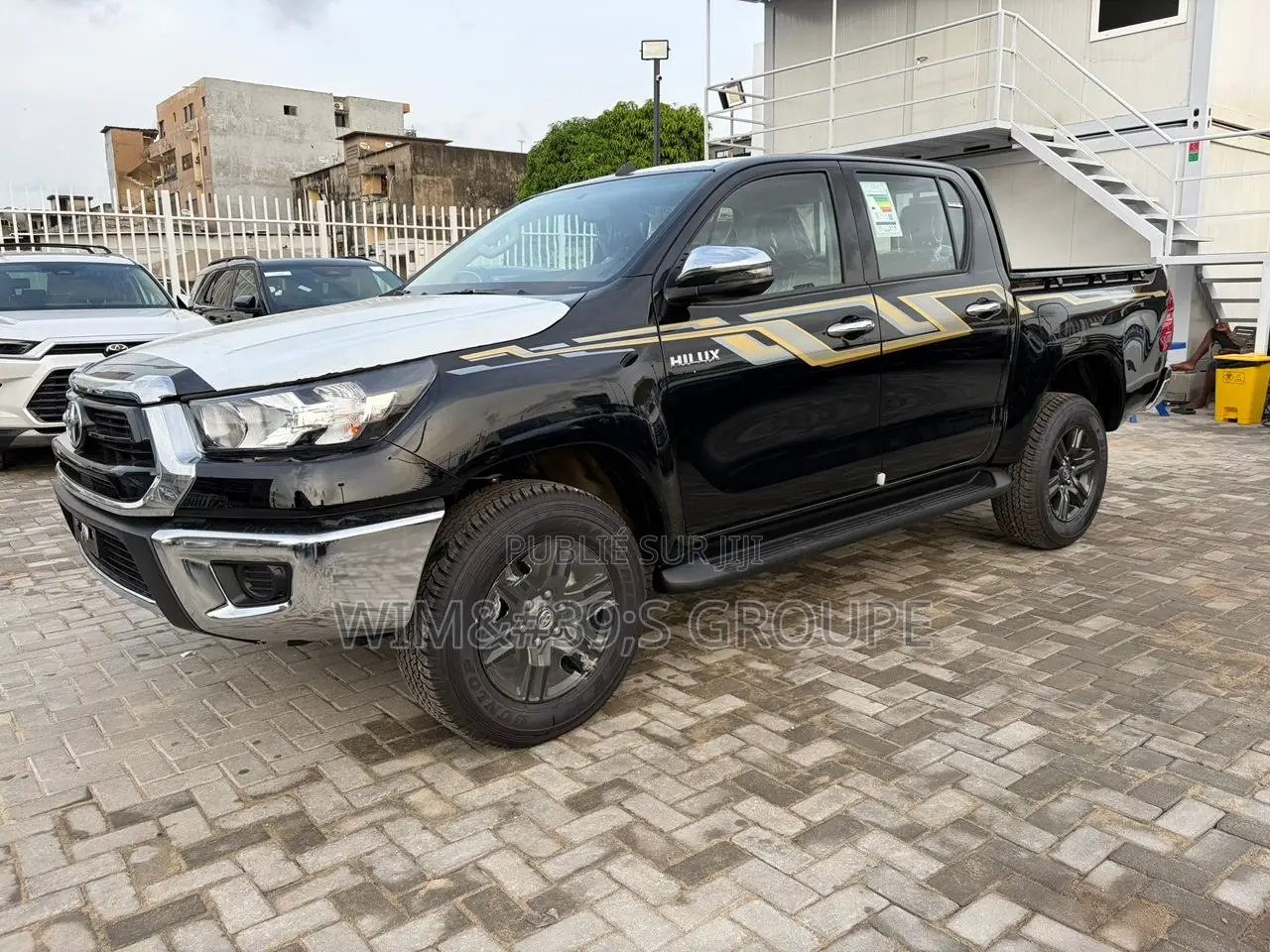 Nouveau Toyota Hilux 2025 Noir