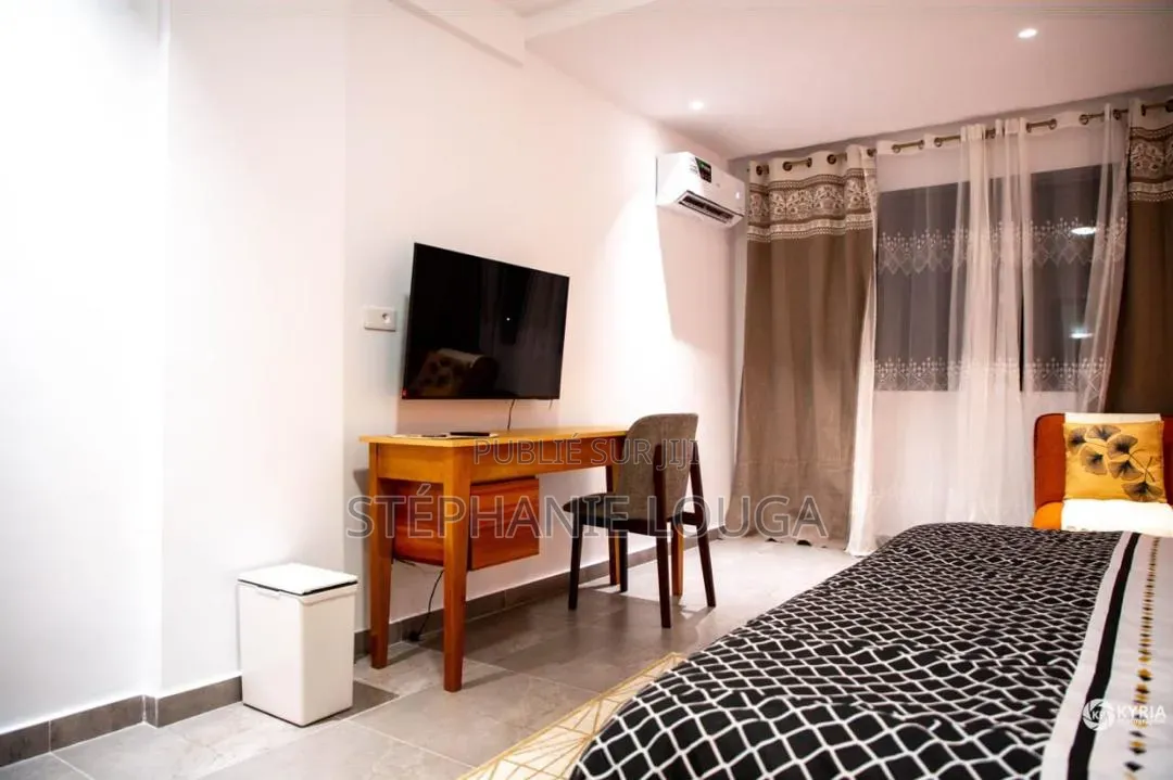 Meublé 2chbre Appartement dans Grand Bassam à Louer