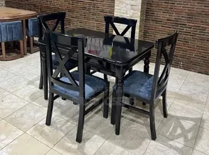 Table À Manger