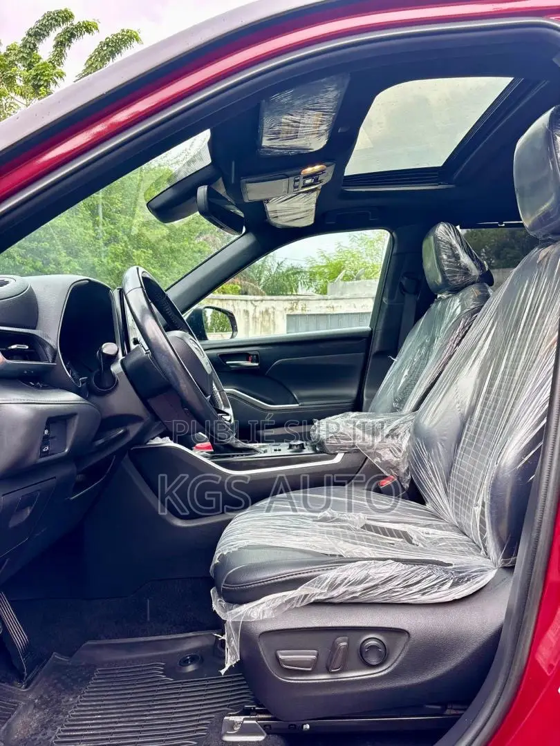 Toyota Highlander XSE 2022 Rouge