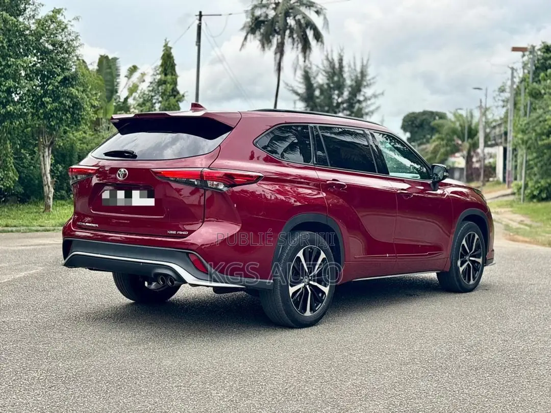 Toyota Highlander XSE 2022 Rouge