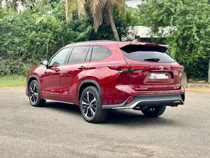 Toyota Highlander XSE 2022 Rouge