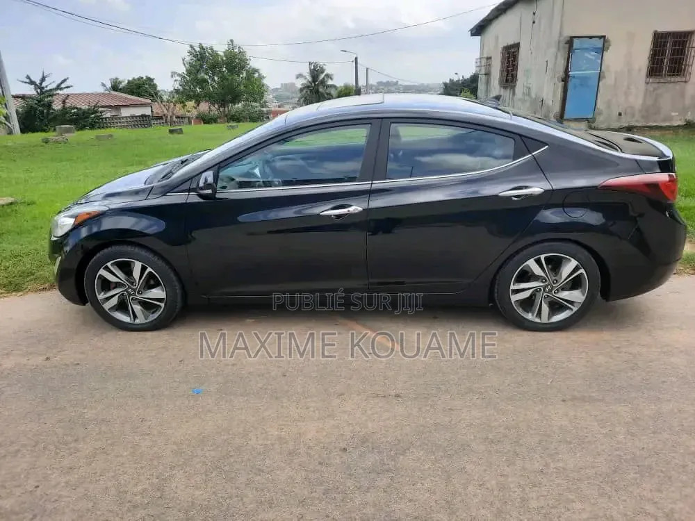 Hyundai Elantra 2015 Noir