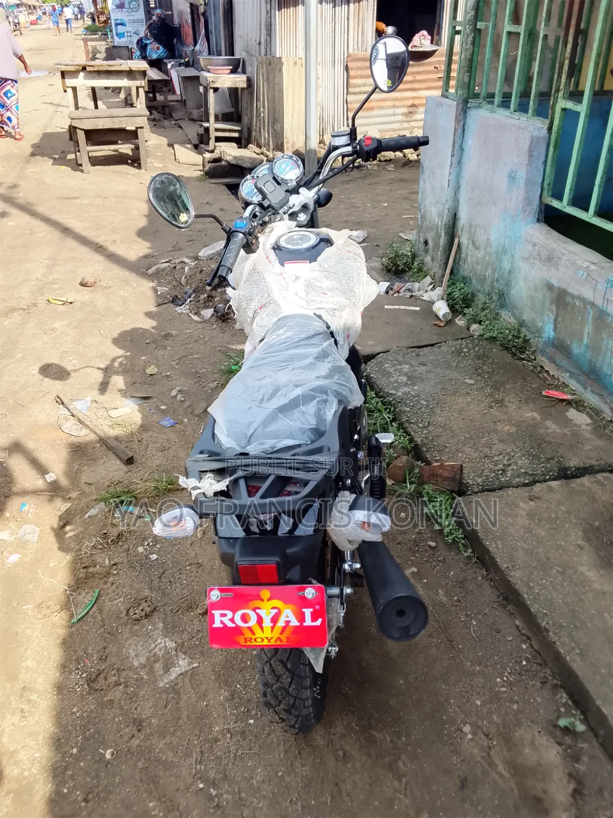 Nouveau Royal RY125 2026 Noir