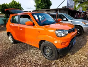Suzuki S-Presso 2023 Orange