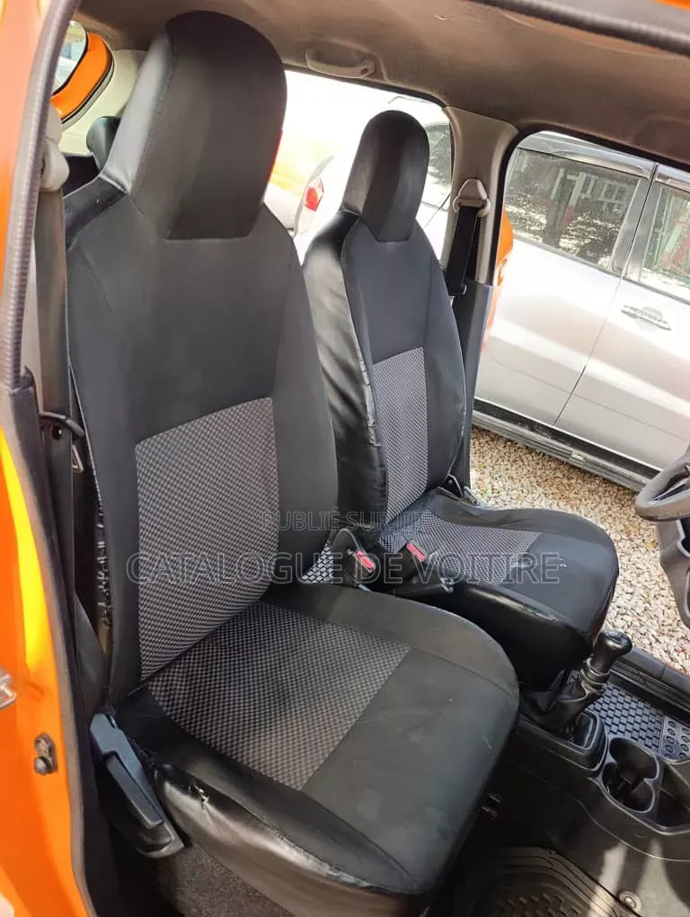Suzuki S-Presso 2023 Orange
