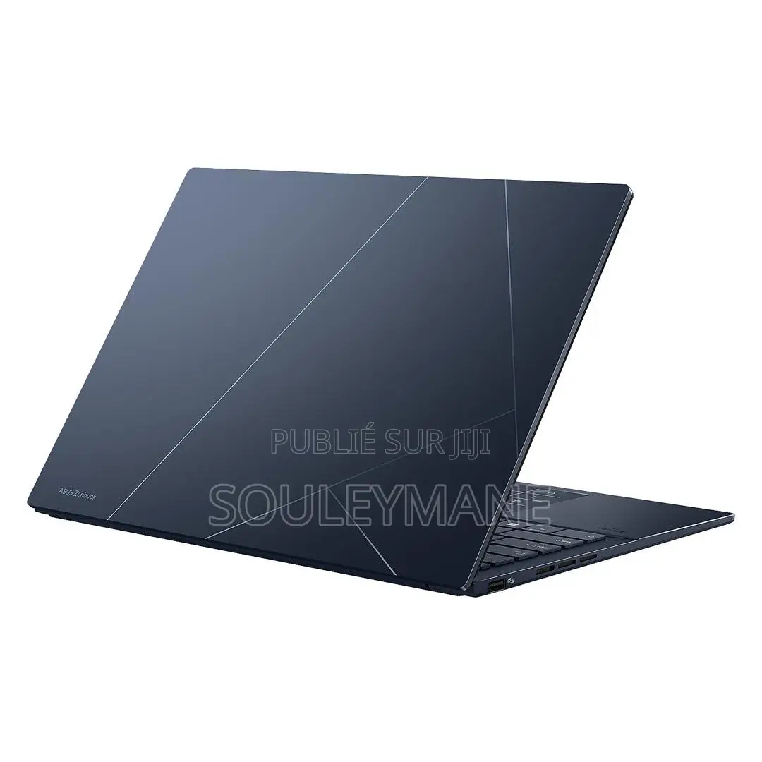 Nouveau Asus Zenbook 14 UX434 16GB Intel Core Ultra 7 SSD 512GB