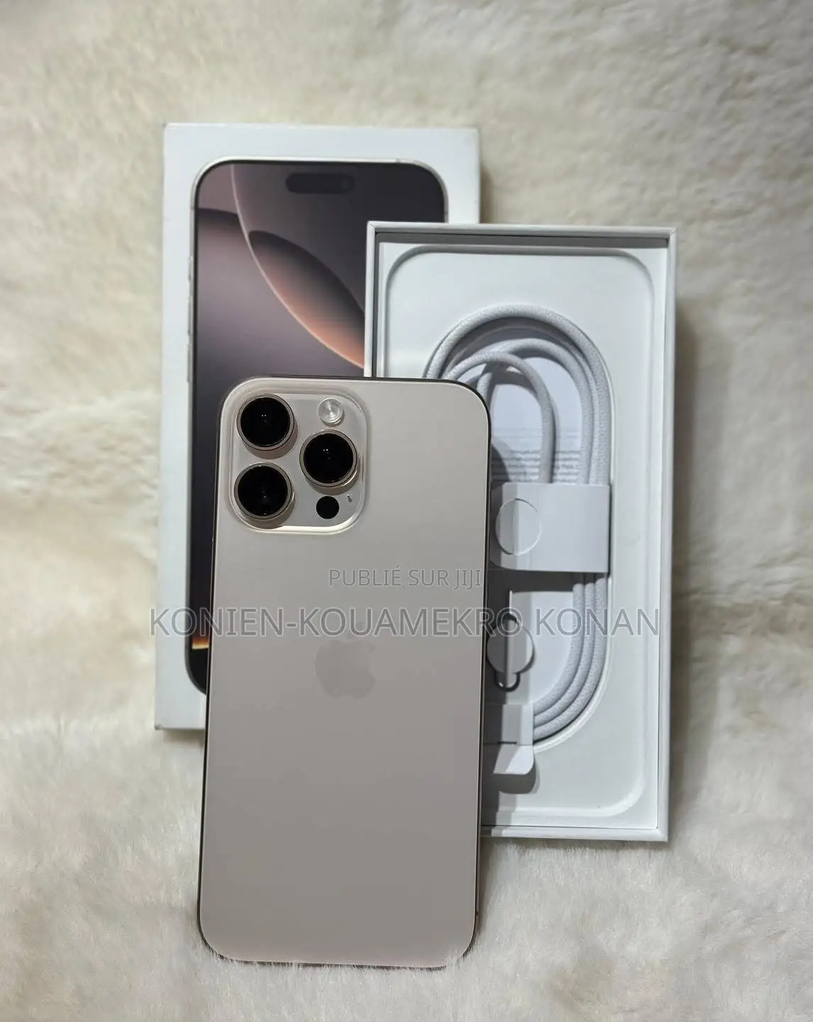 Nouveau Apple iPhone 16 Pro Max 1 TB Blanc