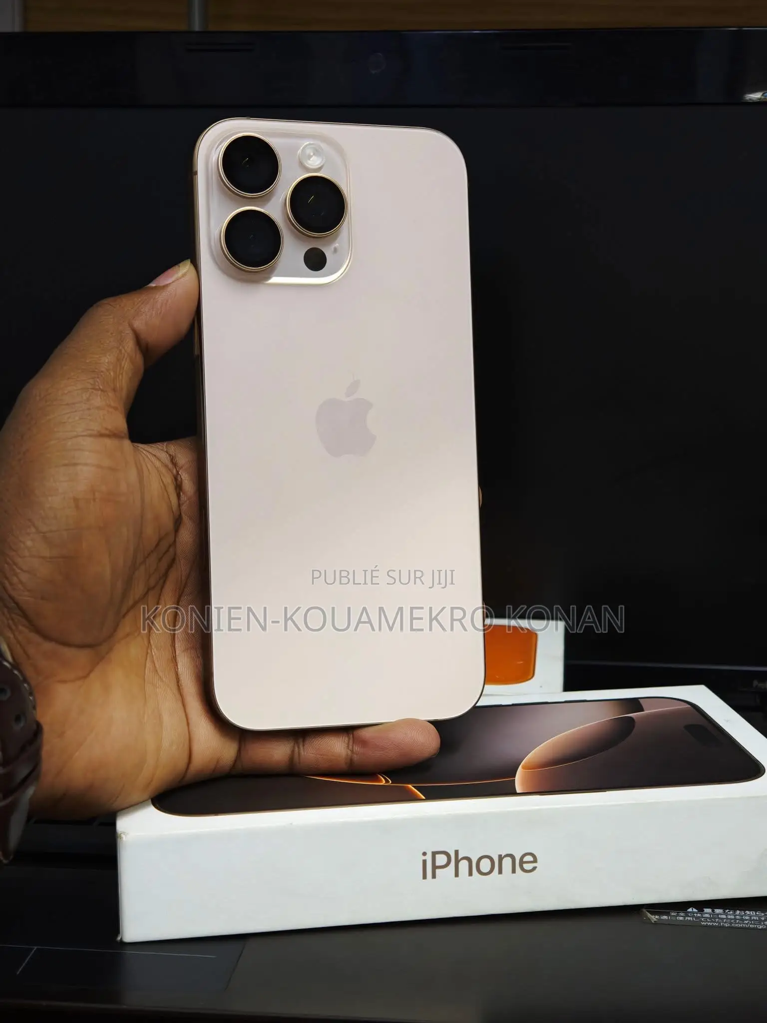 Nouveau Apple iPhone 16 Pro Max 1 TB Blanc