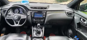 Nissan Qashqai 2019 Doré
