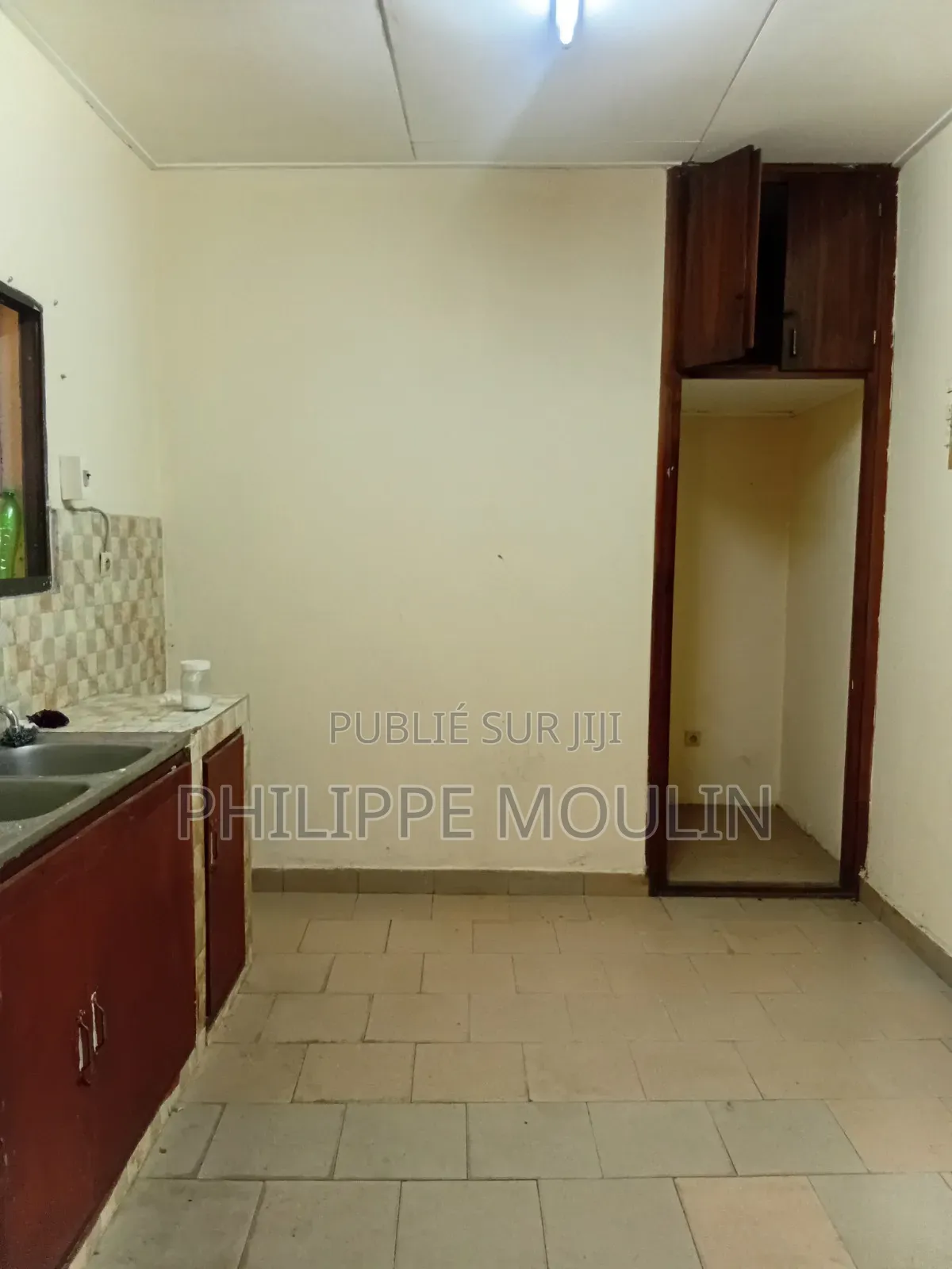 5chbre Villa dans Elite Immobilier, Cocody à Louer