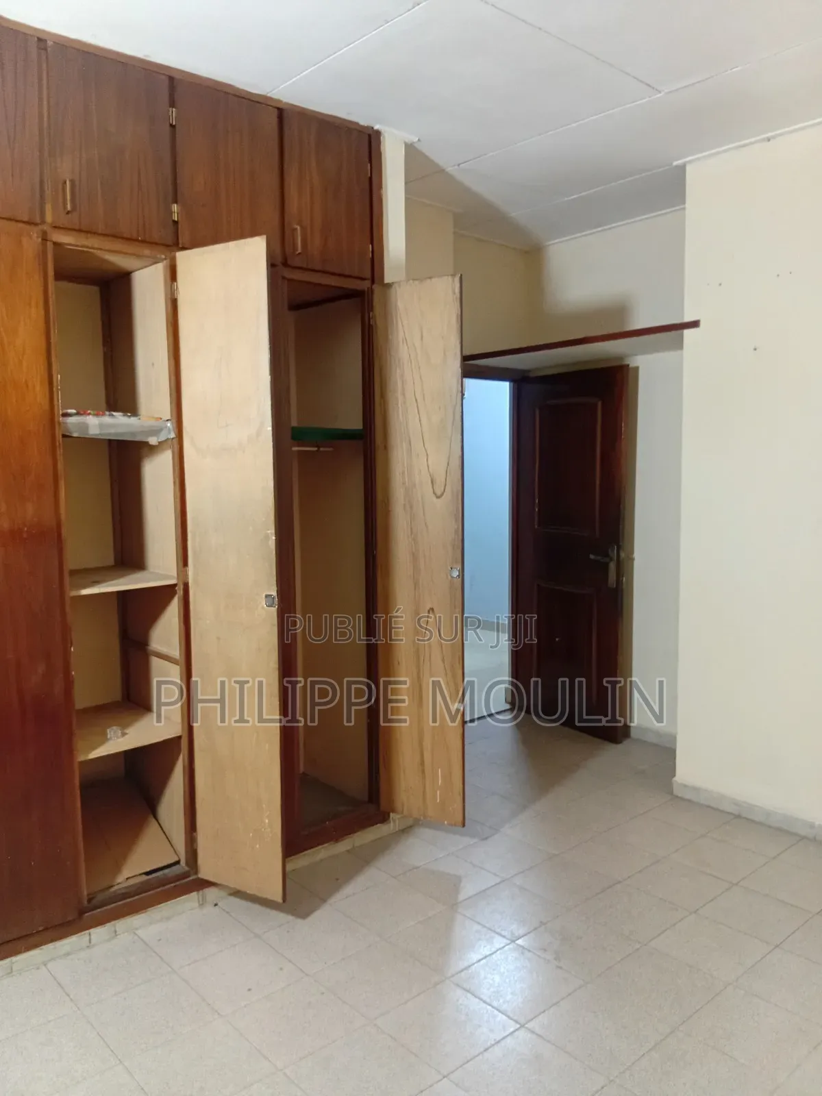 5chbre Villa dans Elite Immobilier, Cocody à Louer