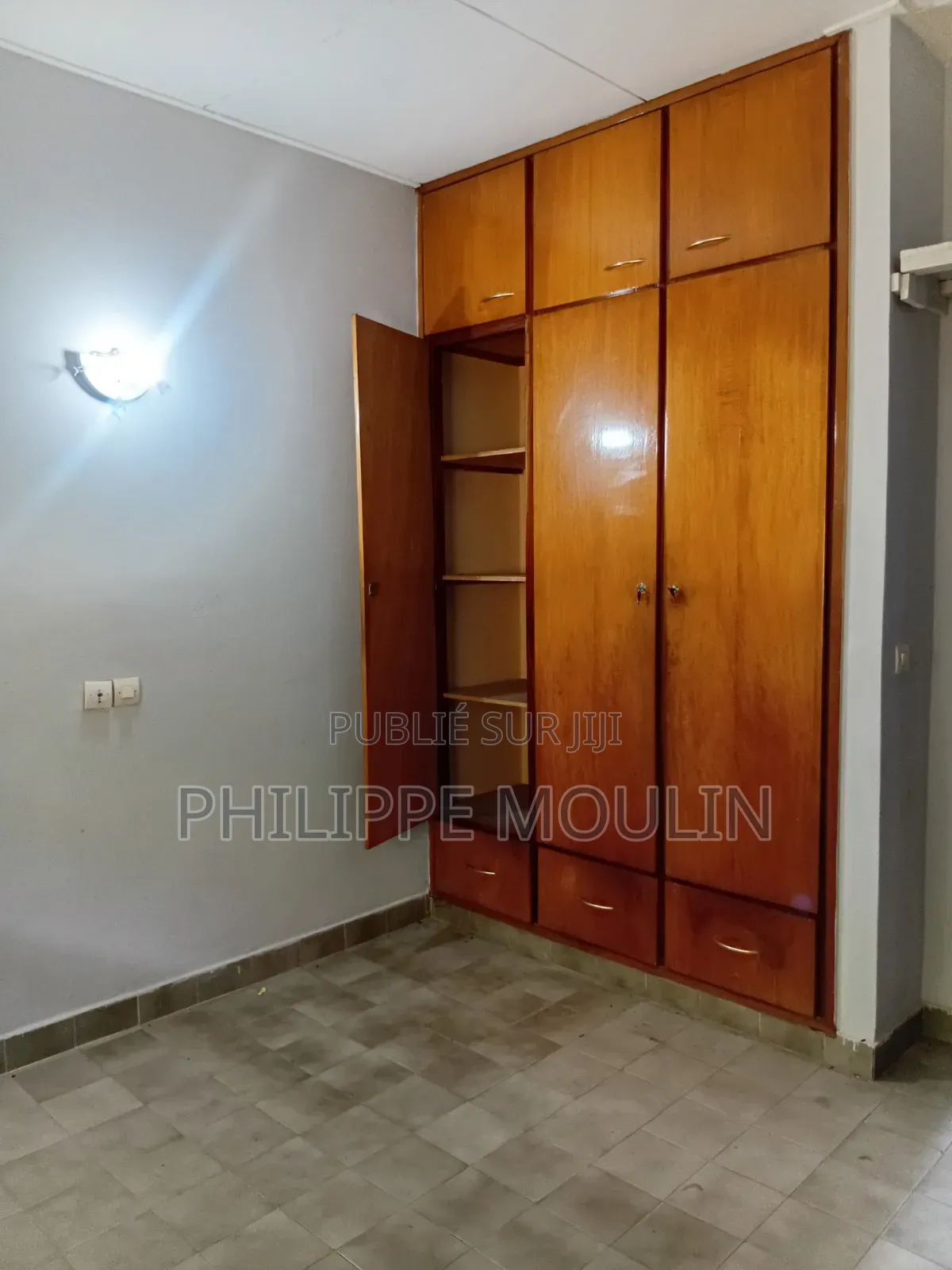 5chbre Villa dans Elite Immobilier, Cocody à Louer